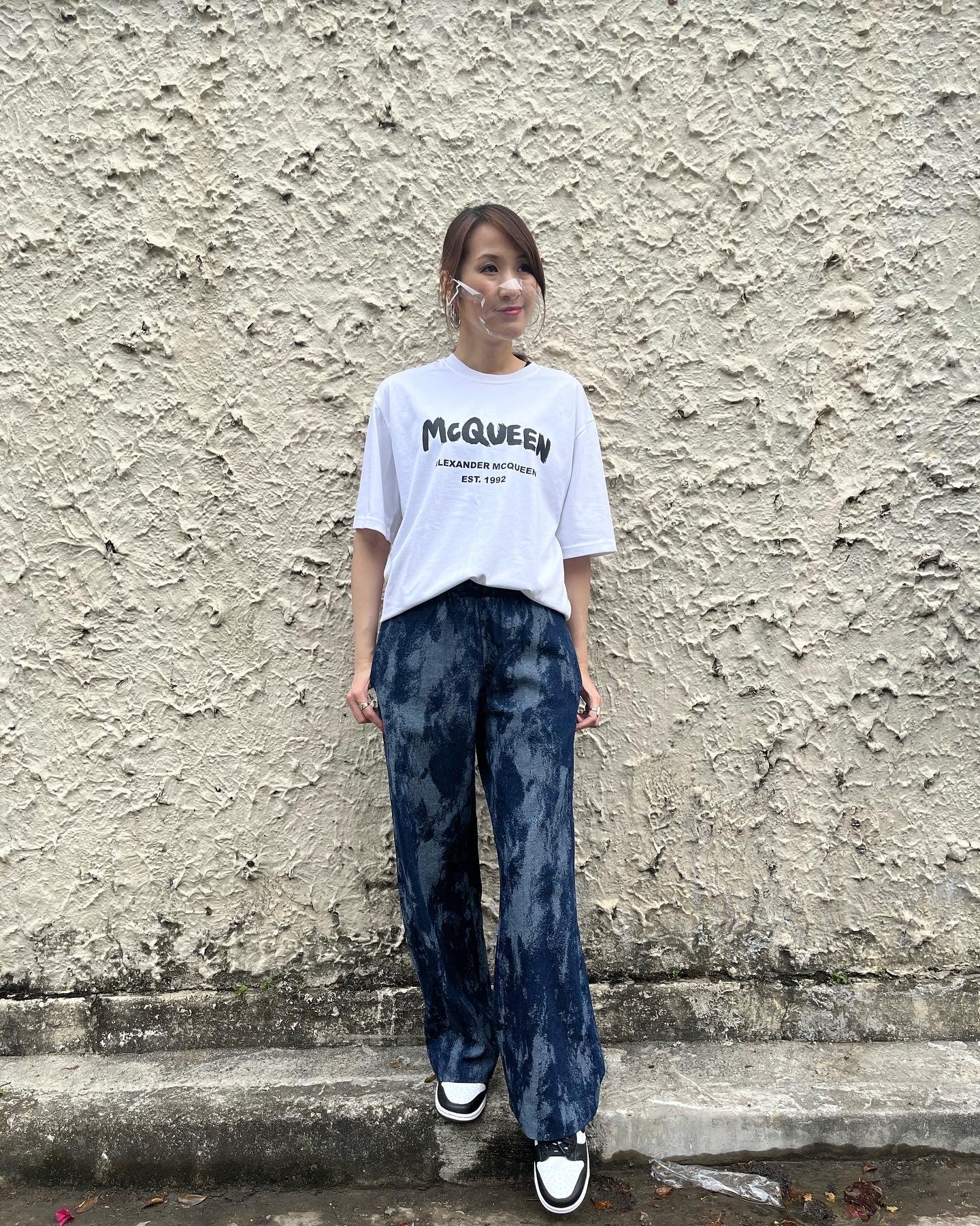 Washed Pattern Jeans