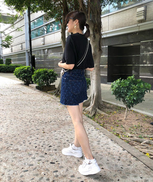 Moon Pattern Denim Short