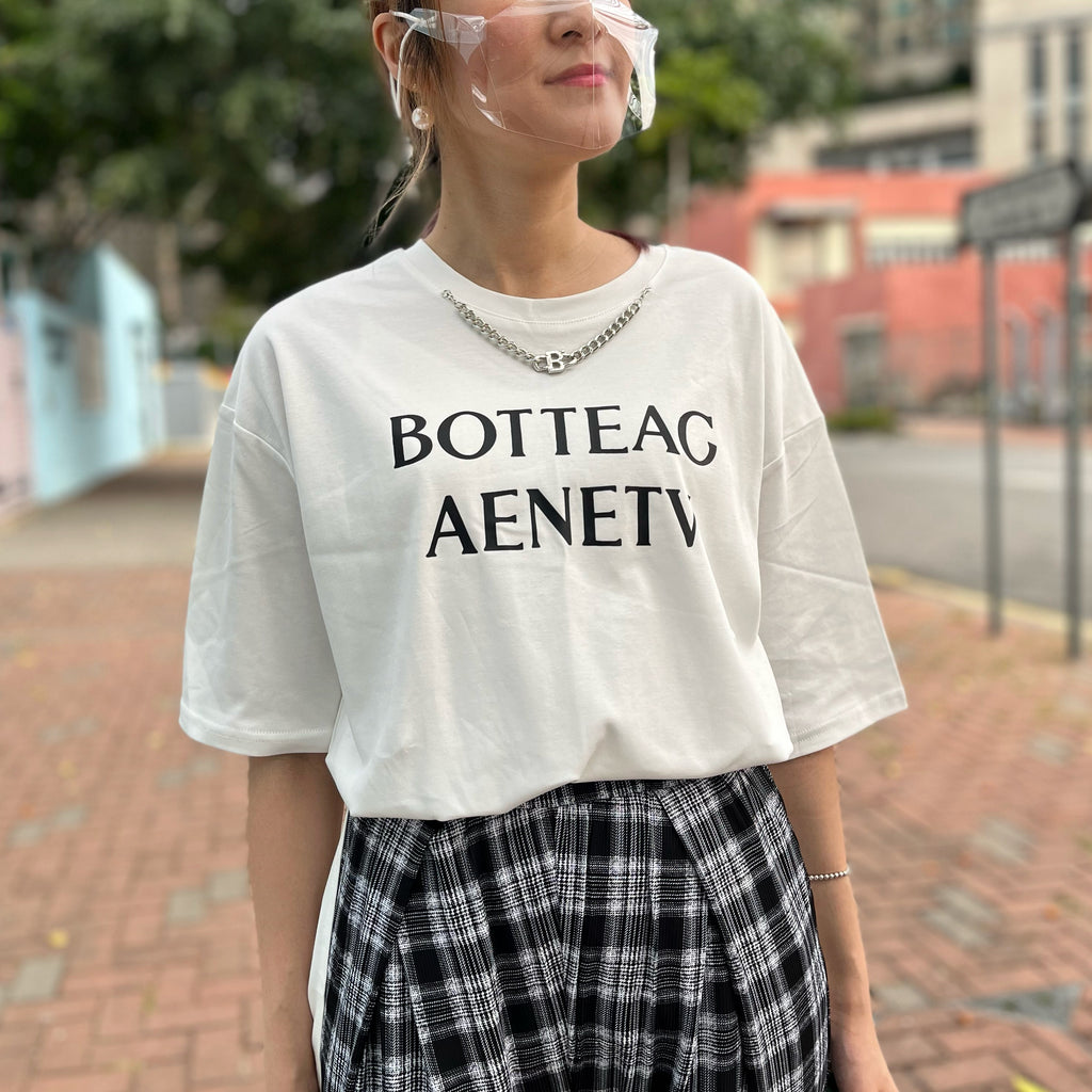 Botteag Tee