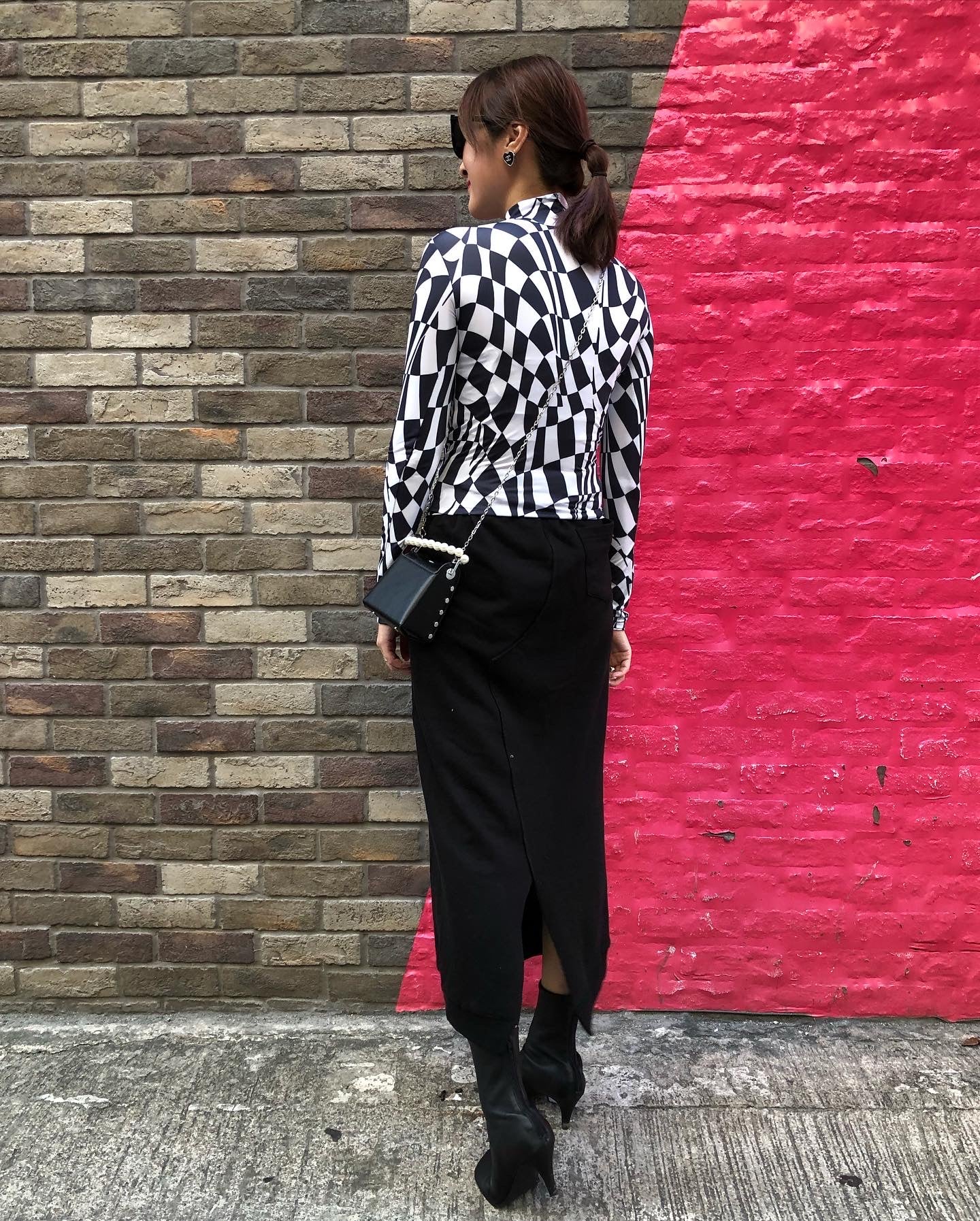 Irregular Checker Top