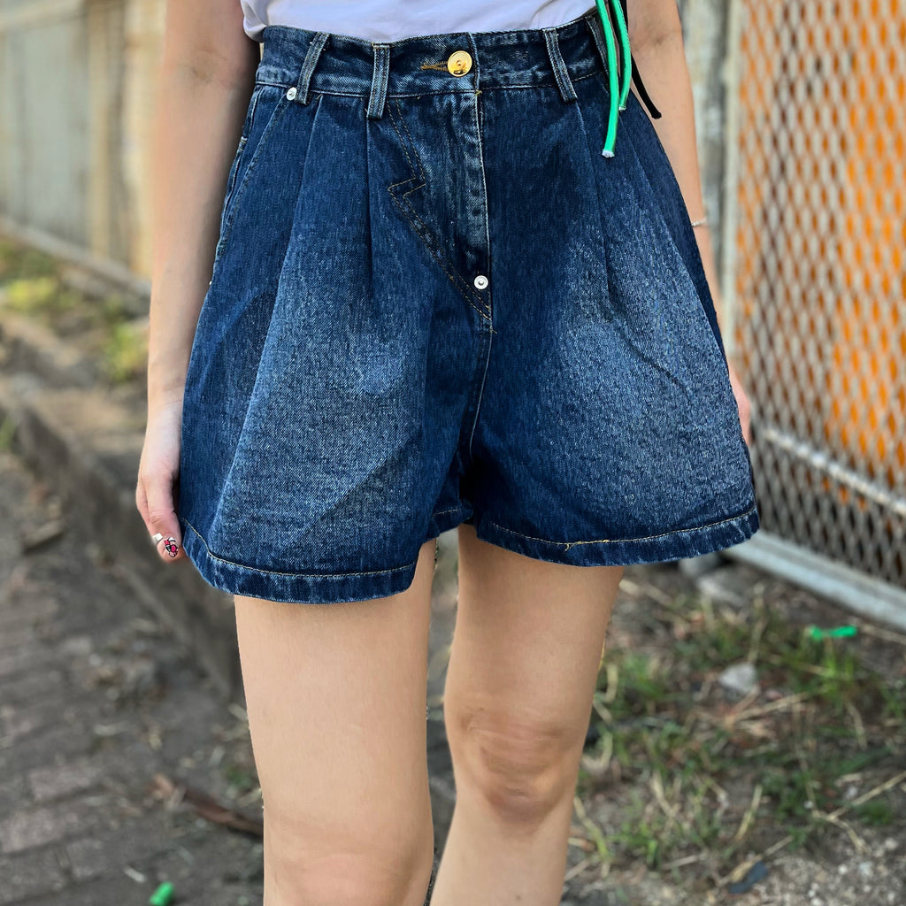 Short Denim Jeans